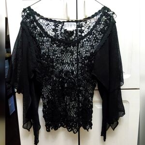 Lim's Vintage Hand Crocheted Top With Mesh/flowy Sleeves